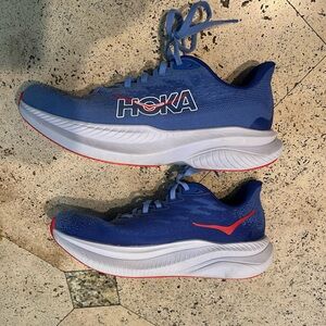 Hoka Mach 6